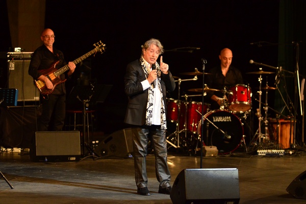 Herve Vilard Au Casino Du Liban